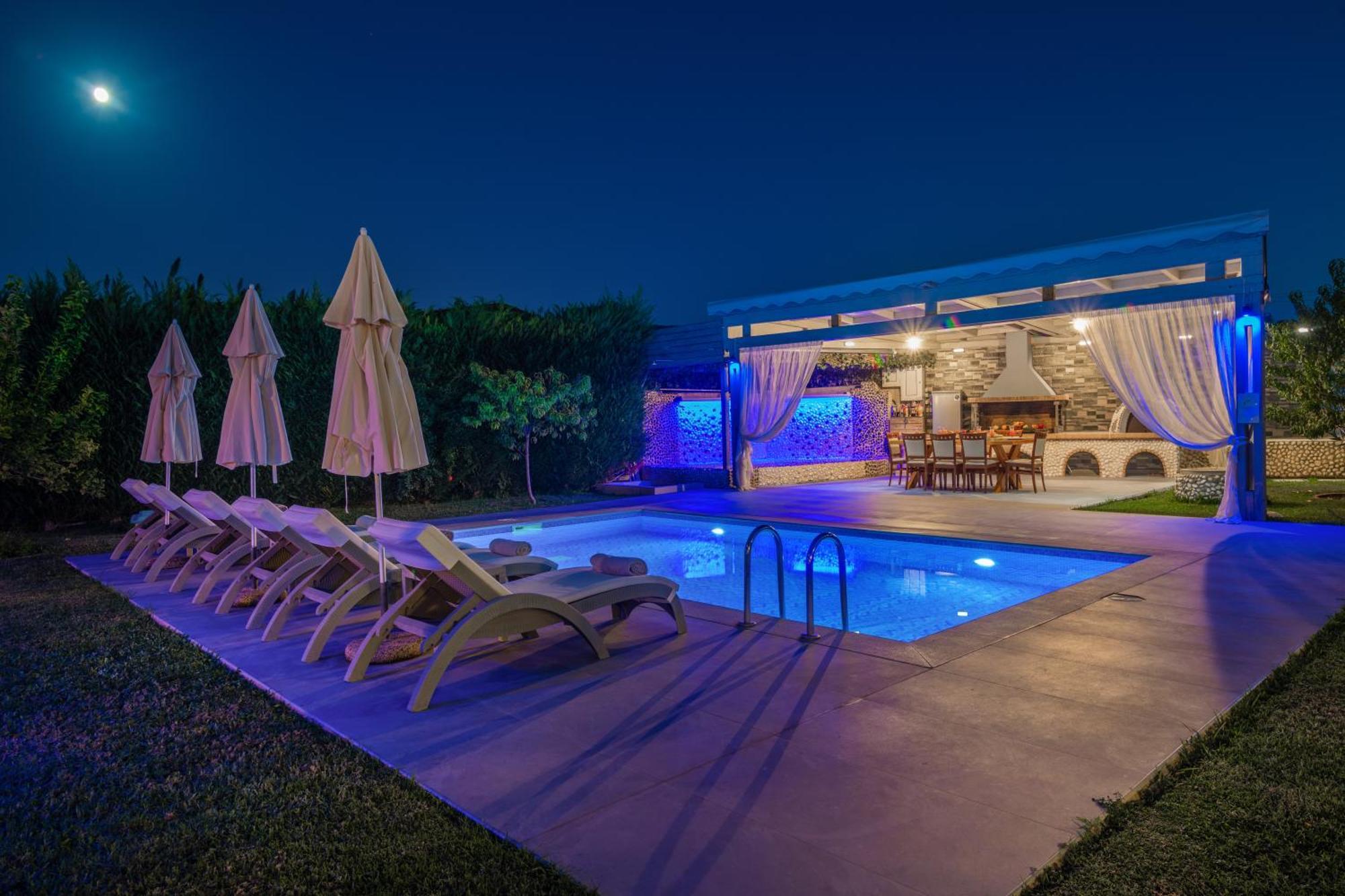 Shameti - Private With Pool And Billiards Near By Mana Gers Villa *