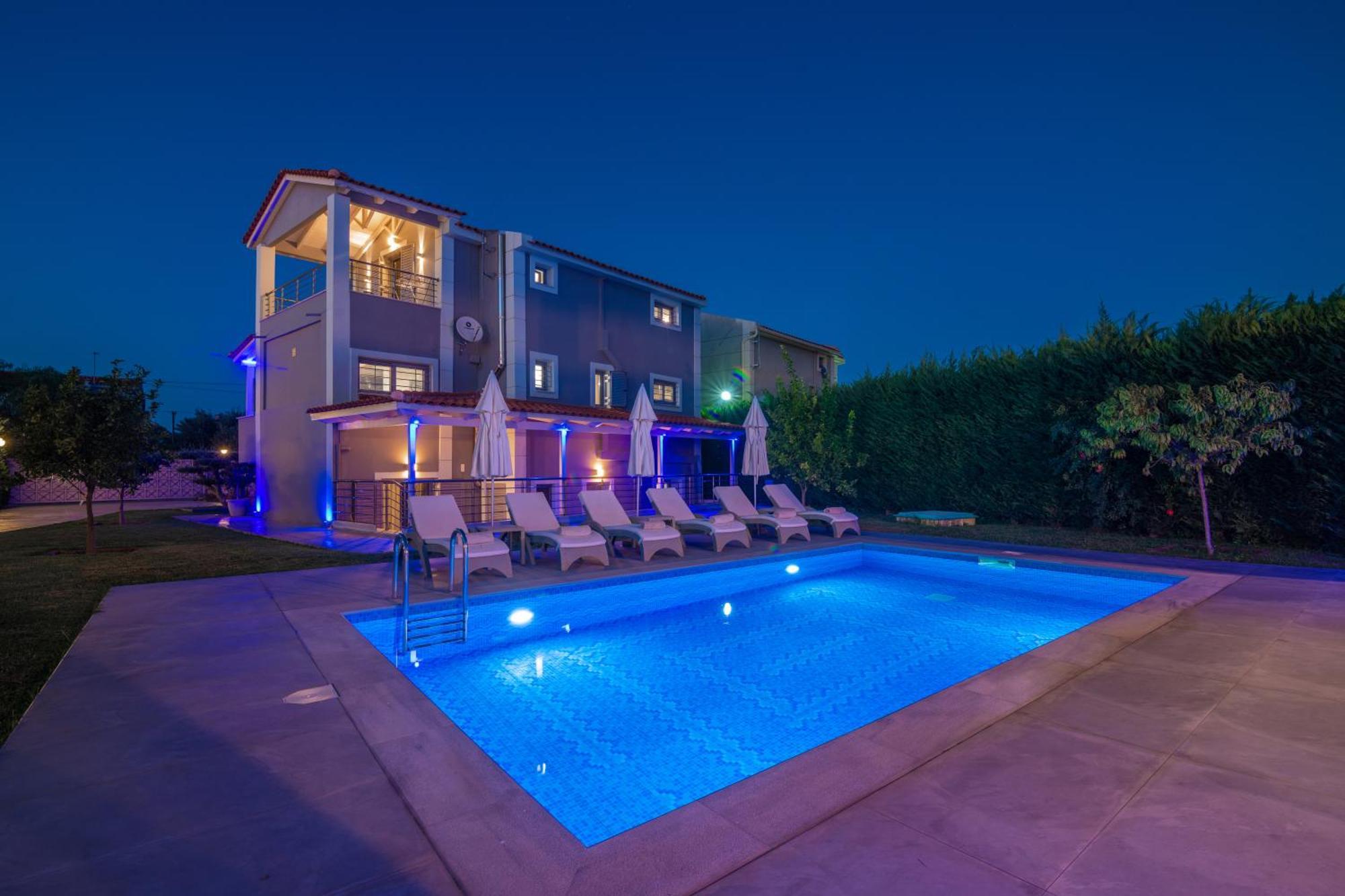 Shameti - Private With Pool And Billiards Near By Mana Gers Villa *