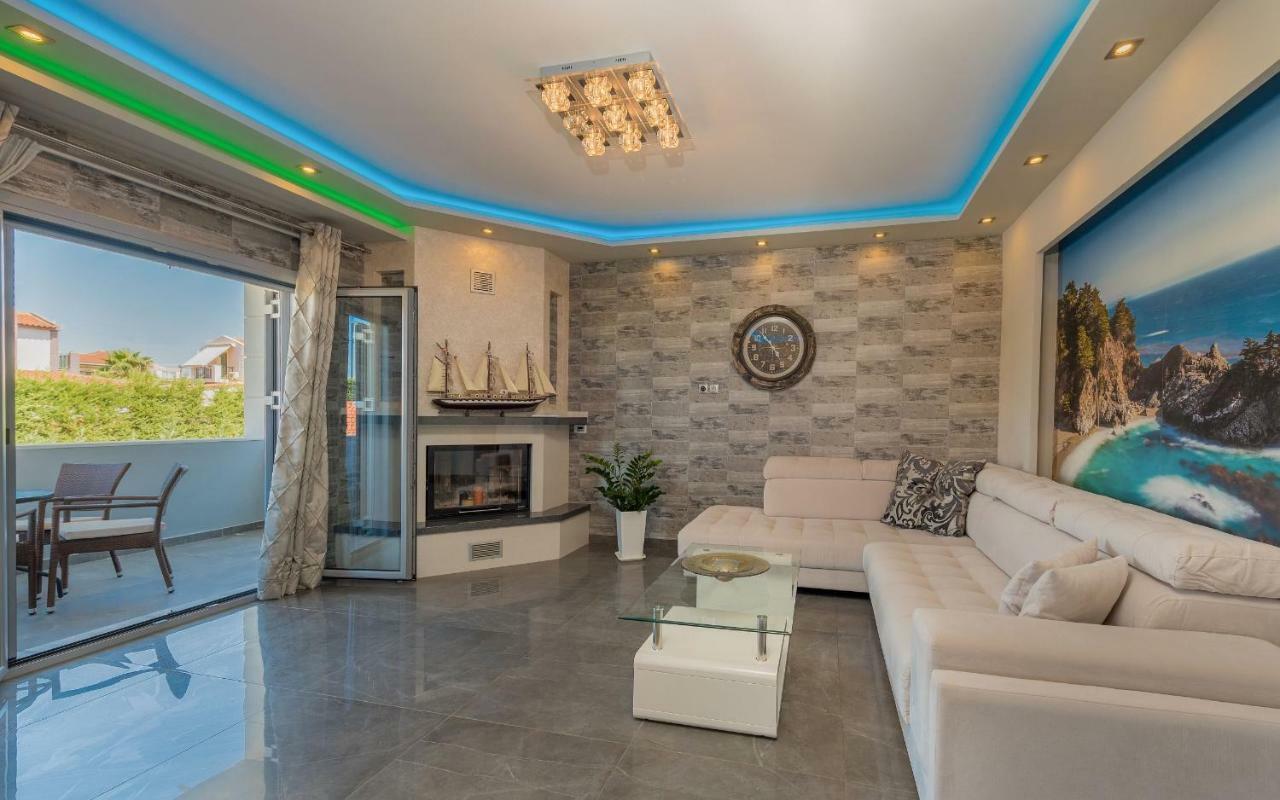 Shameti - Private With Pool And Billiards Near By Mana Gers * Zakynthos